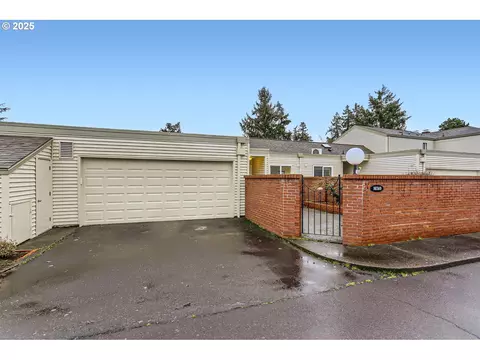 16740 SW Monaco Ln, Portland, OR 97224