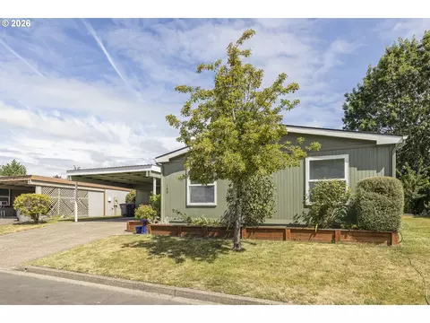 1145 SW Cypress St #100, Mcminnville, OR 97128