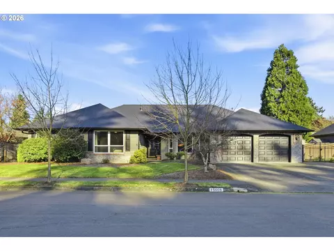 15008 NE 15th St, Vancouver, WA 98684