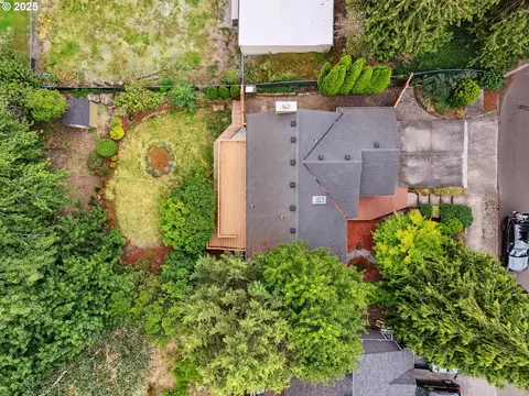 205 Bridge St, Fairview, OR 97024