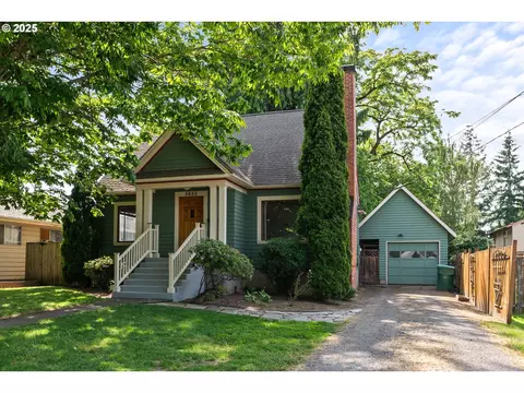 5655 SW Lombard Ave, Beaverton, OR 97005