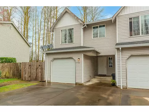 1416 Falcon Loop, Independence, OR 97351 photo 2