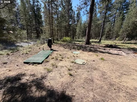 17019 Upland Rd, Bend, OR 97707 photo 5