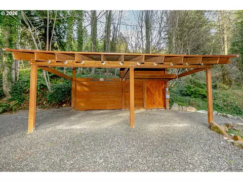 Exterior - 64636 E Mcintyre Rd, Rhododendron, OR 97049 photo 8 of 11