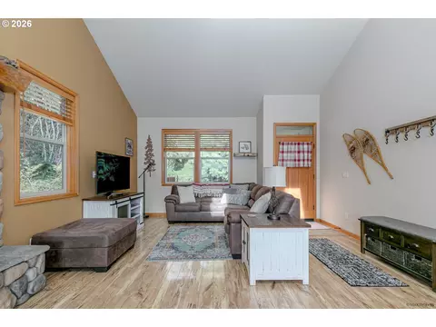 Other - 64636 E Mcintyre Rd, Rhododendron, OR 97049 photo 4 of 8