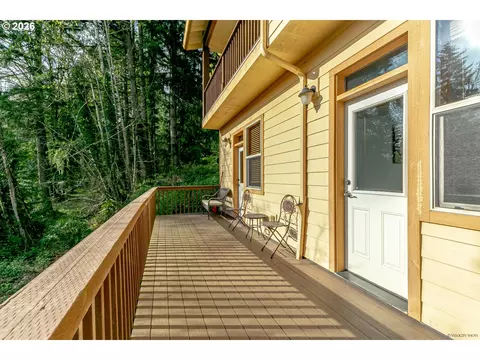 Exterior - 64636 E Mcintyre Rd, Rhododendron, OR 97049 photo 4 of 11