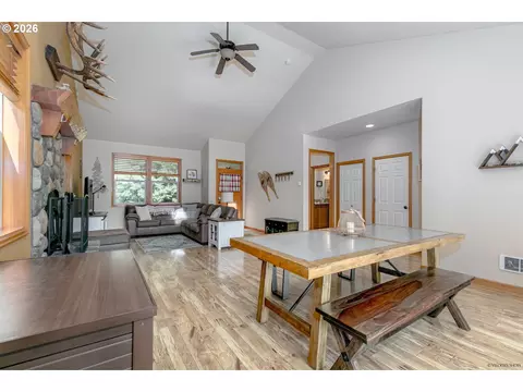 Other - 64636 E Mcintyre Rd, Rhododendron, OR 97049 photo 5 of 8