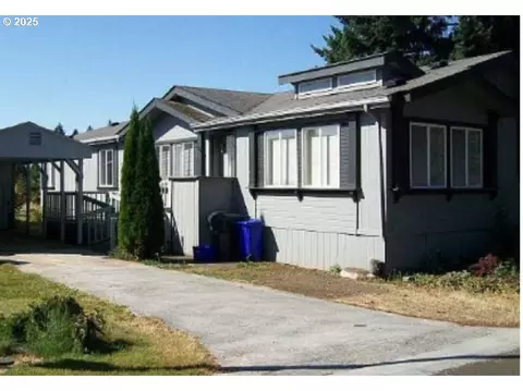 36451 S Sawtell Rd, Molalla, OR 97038