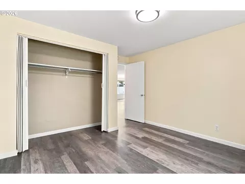 Bedroom - 2730 Cheryl St, Eugene, OR 97408 photo 3 of 7