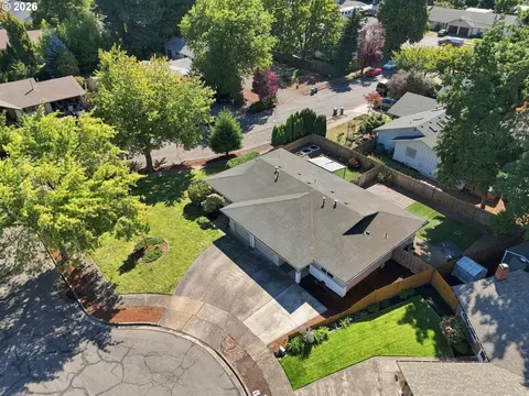 View/Area - 2730 Cheryl St, Eugene, OR 97408 photo 1 of 3