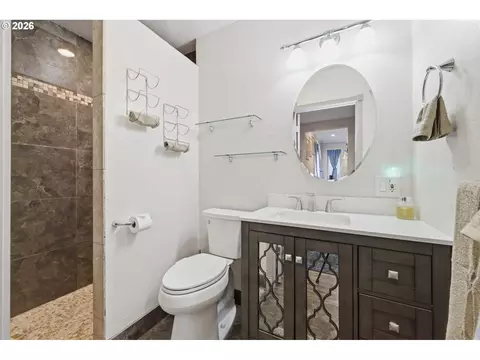 Bath - 4000 E 24th Ave, Eugene, OR 97403 photo 1 of 3