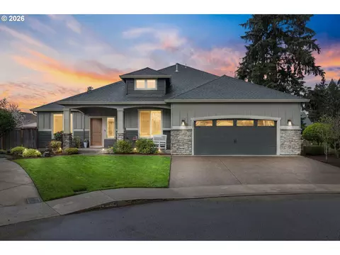 1481 N Fir St, Canby, OR 97013