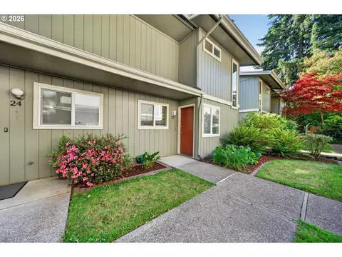 1500 Norkenzie Rd, Eugene, OR 97401