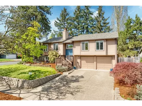 12785 SW Percheron Ln, Beaverton, OR 97008