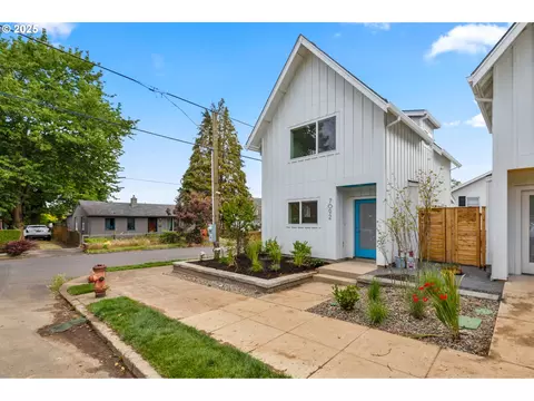 7092 N Moore St, Portland, OR 97217