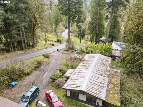 18883 S Ferguson Rd, Oregon City, OR 97045