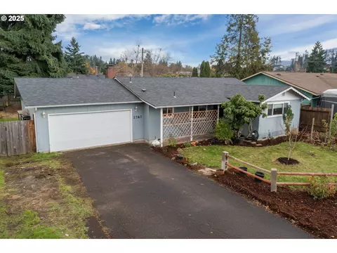 2783 31st St, Springfield, OR 97477