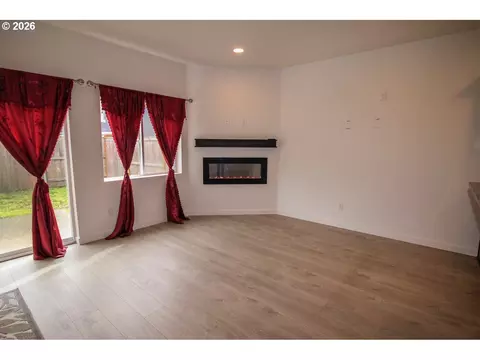 Living - 1272 S Quartz Dr, Cornelius, OR 97113 photo 2 of 3