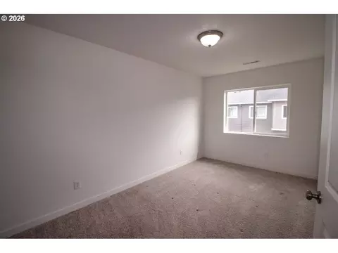 Bedroom - 1272 S Quartz Dr, Cornelius, OR 97113 photo 3 of 6