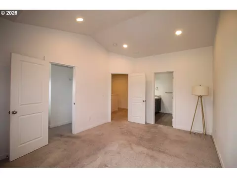 Bedroom - 1272 S Quartz Dr, Cornelius, OR 97113 photo 2 of 6