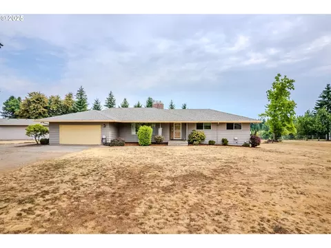 21200 SE Curtis Rd, Damascus, OR 97089