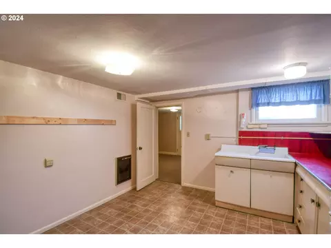 Other - 215 NW Despain Ave, Pendleton, OR 97801 photo 8 of 13