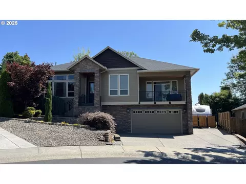 1323 SE Columbia Crest Ct, Vancouver, WA 98664