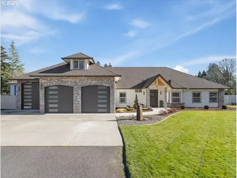 832 NE 68th Ave, Hillsboro, OR 97124