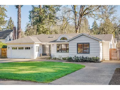 17550 Lake Haven Dr, Lake Oswego, OR 97035