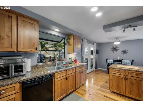 Kitchen - 4559 Souza St, Eugene, OR 97402 photo 1 of 5
