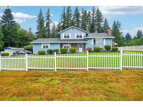 2032 W Dove Ave, La Center, WA 98629
