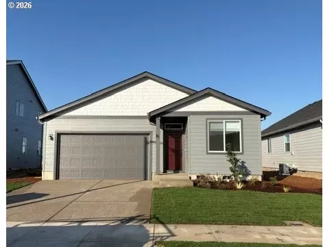 1171 Clemson St, Woodburn, OR 97071