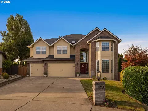 13704 NW 49th Ave, Vancouver, WA 98685