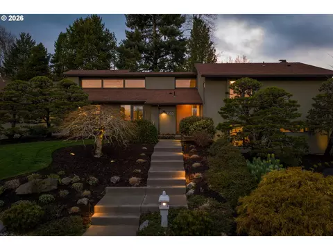 7155 SW Westgate Way, Portland, OR 97225