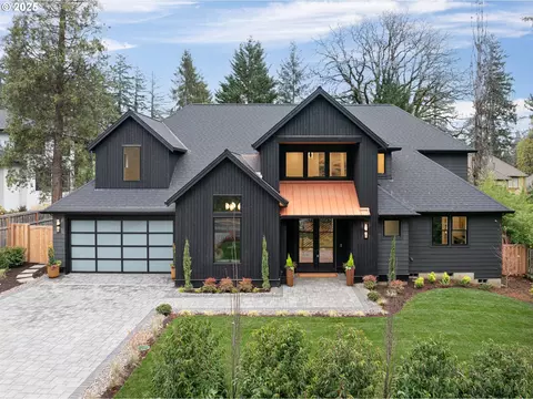14100 Knaus Rd, Lake Oswego, OR 97034