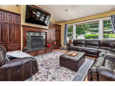 6171 Fernhill Loop, Springfield, OR 97478 photo 13