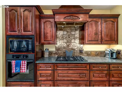 6171 Fernhill Loop, Springfield, OR 97478 photo 17