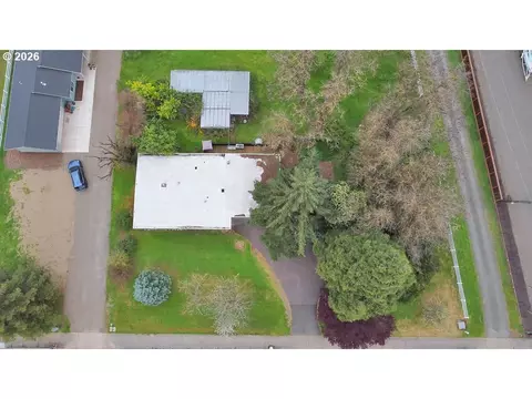 View/Area - 1215 Irving Rd, Eugene, OR 97404 photo 4 of 5
