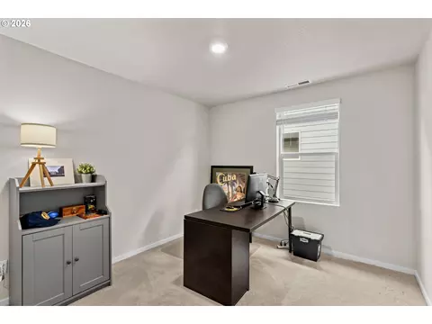 Other - 3085 U St, Springfield, OR 97477 photo 4 of 7