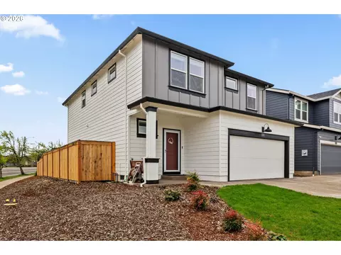 Exterior - 3085 U St, Springfield, OR 97477 photo 3 of 7