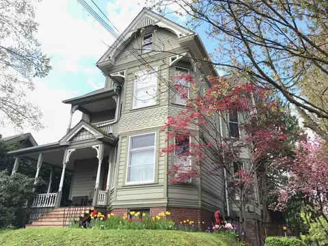 35 NE 22nd Ave, Portland, OR 97232