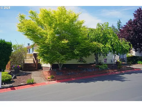 100 SW 195th Ave # 49, Beaverton, OR 97006