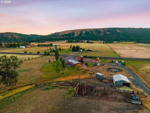 View/Area - 70775 Middle Rd, Elgin, OR 97827 photo 4 of 13
