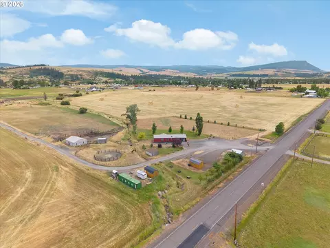View/Area - 70775 Middle Rd, Elgin, OR 97827 photo 2 of 13