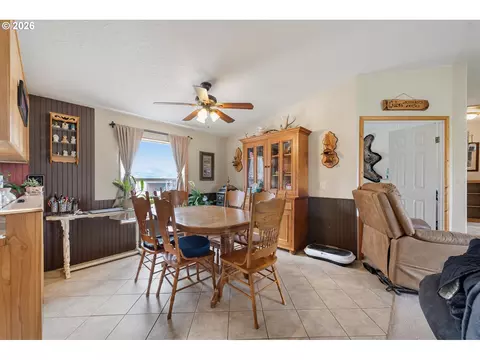 Dining - 70775 Middle Rd, Elgin, OR 97827 photo 1 of 1