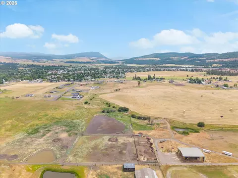 View/Area - 70775 Middle Rd, Elgin, OR 97827 photo 10 of 13