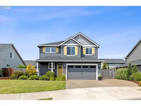 2260 SE 11th Pl, Canby, OR 97013