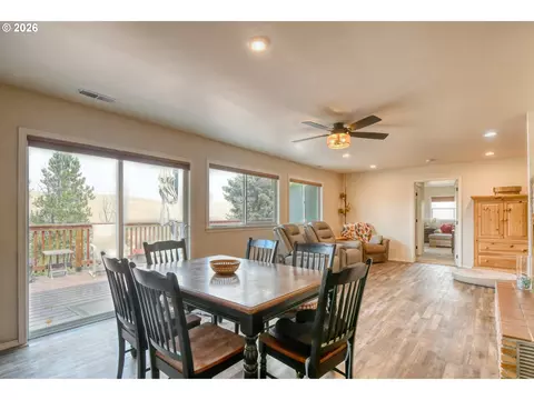 Dining - 73877 Caldwell Ln, Pendleton, OR 97801 photo 1 of 2