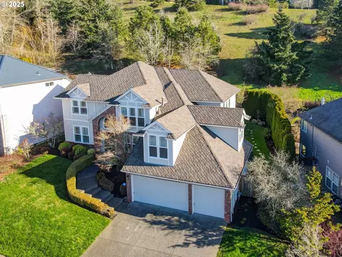 3216 NW Spencer St, Portland, OR 97229