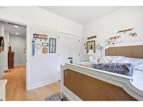 37772 SE Olson St, Sandy, OR 97055 photo 6